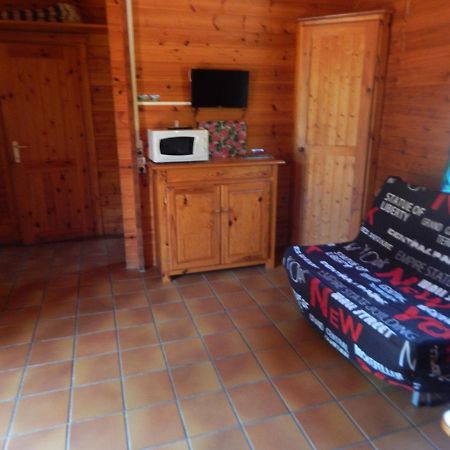 Les Chalets De Montorgueil Saurat Ngoại thất bức ảnh