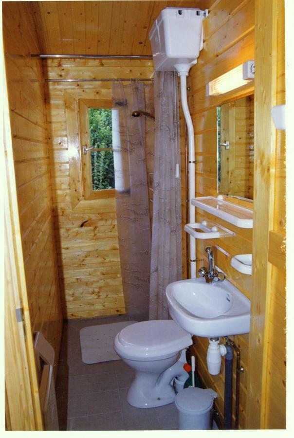 Les Chalets De Montorgueil Saurat Ngoại thất bức ảnh