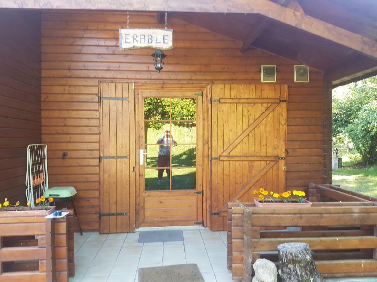 Les Chalets De Montorgueil Saurat Ngoại thất bức ảnh